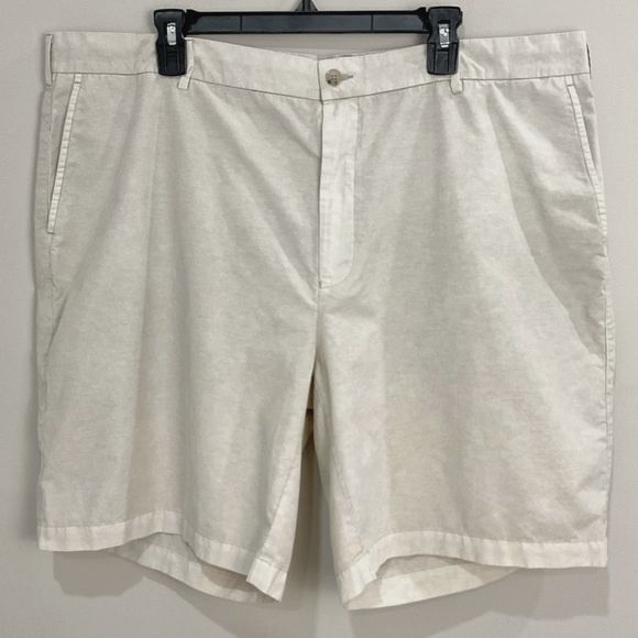 Peter Millar Seaside Khaki Shorts Poplin Men's Sz 42 Classic Fit Preppy Golf - Picture 1 of 5